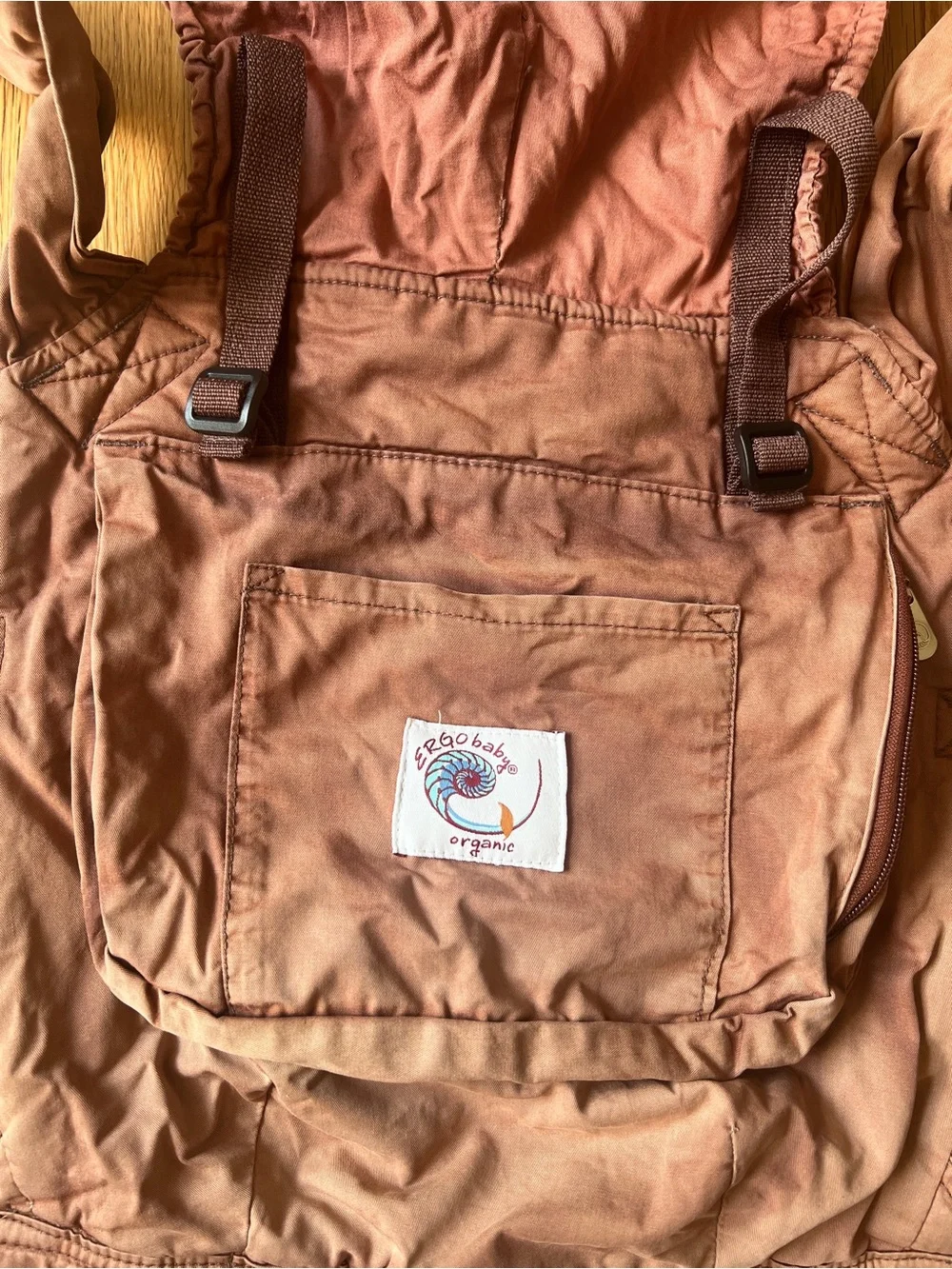 Ergobaby organic faded brown chocolate Ergo